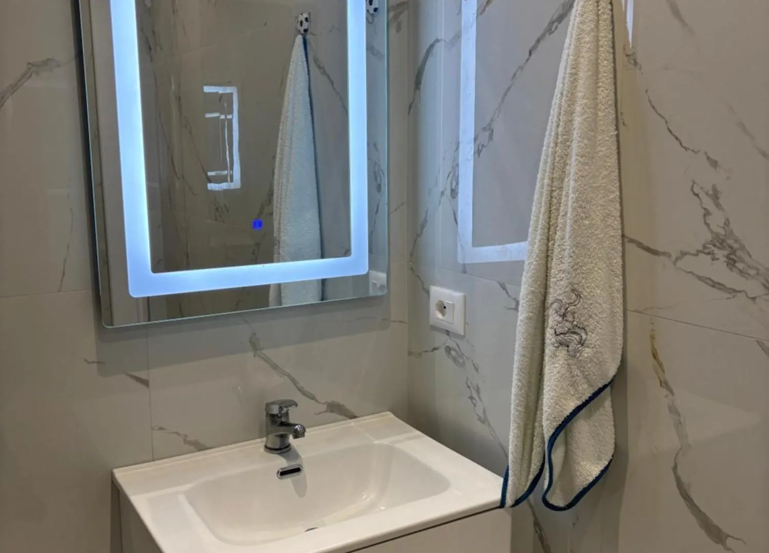 All Season Apartaments Dıraç Arnavutluk